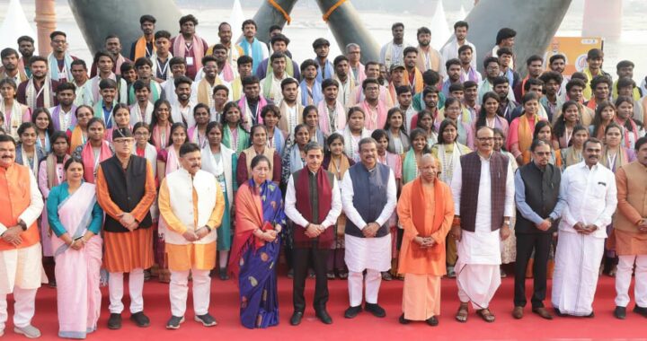 ଭାରତର ବିବିଧତା ଓ ଭାଷାଗତ ପରମ୍ପରା ହିଁ ସବୁଠୁ ବଡ଼ ଶକ୍ତି – ଧର୍ମେନ୍ଦ୍ର ପ୍ରଧାନ ଭାରତର ବିବିଧତା ଓ ଭାଷାଗତ ପରମ୍ପରା ହିଁ ସବୁଠୁ ବଡ଼ ଶକ୍ତି – ଧର୍ମେନ୍ଦ୍ର ପ୍ରଧାନ