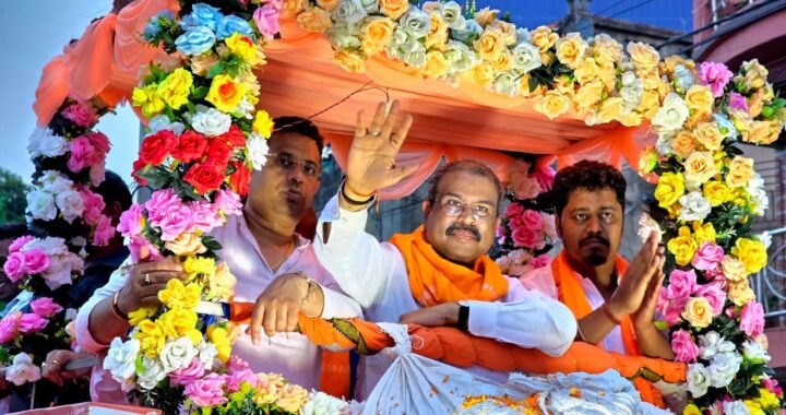 ଖଡ଼ଗପୁରରେ ଦଳୀୟ ପ୍ରାର୍ଥୀଙ୍କ ପାଇଁ ପ୍ରଚାର କଲେ କେନ୍ଦ୍ରମନ୍ତ୍ରୀ