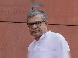 ଗରିବ ଓ ମଧ୍ୟବିତ୍ତଙ୍କୁ ଆରାମଦାୟକ ଯାତ୍ରା ଦେବା ରେଳବାଇର ପ୍ରାଥମିକତା: ଶ୍ରୀ ଅଶ୍ୱିନୀ ବୈଷ୍ଣବ