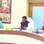ପେଟ୍ରୋଲ ଓ ଡିଜେଲ ଖର୍ଚ୍ଚକାଟ ପାଇଁ ରାଜ୍ୟ ସରକାରଙ୍କ ପଦକ୍ଷେପ ,ପ୍ରଶାସନକୁ ୮-ସୂତ୍ରୀ ନିର୍ଦ୍ଦେଶାବଳୀ ଦେଲେ ମୁଖ୍ୟମନ୍ତ୍ରୀ ମୋହନ ମାଝୀ
