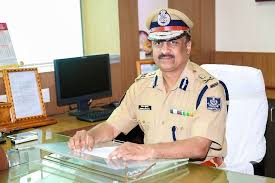 ରାଜ୍ୟରେ ଆଇନଶୃଙ୍ଖଳା ପରିସ୍ଥିତି ନେଇ ପୋଲିସ ଡିଜିଙ୍କ ଚେତାବନୀ , ପେସାଦର ଅପରାଧୀଙ୍କୁ ଏଥର ଏନାକାଉଣ୍ଟର