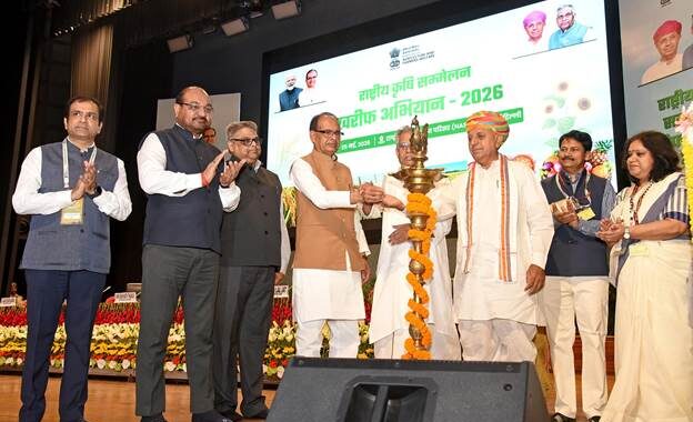 ଚୀନକୁ ପଛରେ ପକାଇ ଭାରତ ବିଶ୍ୱର ସର୍ବବୃହତ ଧାନ ଉତ୍ପାଦକ ଦେଶ ହୋଇଛି : କେନ୍ଦ୍ର କୃଷି ମନ୍ତ୍ରୀ ଚୀନକୁ ପଛରେ ପକାଇ ଭାରତ ବିଶ୍ୱର ସର୍ବବୃହତ ଧାନ ଉତ୍ପାଦକ ଦେଶ ହୋଇଛି : କେନ୍ଦ୍ର କୃଷି ମନ୍ତ୍ରୀ
