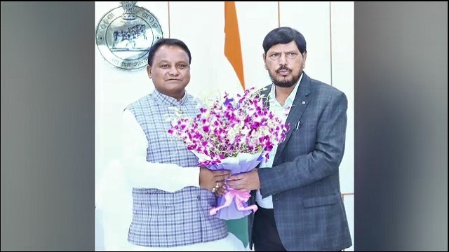 ମୁଖ୍ୟମନ୍ତ୍ରୀଙ୍କୁ ଭେଟିଲେ କେନ୍ଦ୍ରମନ୍ତ୍ରୀ ରାମଦାସ ଅଠାୱାଲେ,ରାଜ୍ୟରେ ସାମାଜିକ ନ୍ୟାୟ ସମ୍ପର୍କିତ ବିଭିନ୍ନ ପ୍ରସଙ୍ଗରେ ଆଲୋଚନା