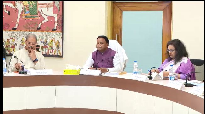 ରାଜ୍ୟରେ ୭୬ହଜାର ୬୧୨ କୋଟିର ୨୦ଟି ପ୍ରକଳ୍ପକୁ ମଞ୍ଜୁରୀ,ସୃଷ୍ଟି ହେବ ୫୦,୫୧୭ ଜଣଙ୍କ ପାଇଁ ନିଯୁକ୍ତି ସୁଯୋଗ ରାଜ୍ୟରେ ୭୬ହଜାର ୬୧୨ କୋଟିର ୨୦ଟି ପ୍ରକଳ୍ପକୁ ମଞ୍ଜୁରୀ,ସୃଷ୍ଟି ହେବ ୫୦,୫୧୭ ଜଣଙ୍କ ପାଇଁ ନିଯୁକ୍ତି ସୁଯୋଗ