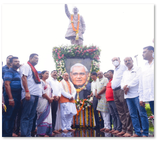 ଭାରତରତ୍ନ ତଥା ପୂର୍ବତନ ପ୍ରଧାନମନ୍ତ୍ରୀ ସ୍ୱର୍ଗତଃ ଅଟଳ ବିହାରୀ ବାଜପେୟୀଙ୍କ ୮ମ ତମ ବାର୍ଷିକ ପୂଣ୍ୟତିଥିରେ ରାଜ୍ୟ ବିଜେପିର ଶ୍ରଦ୍ଧାଞ୍ଜଳି