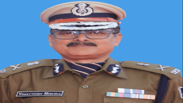 ଓଡ଼ିଶାର ଅନ୍ତରୀଣ  ପୁଲିସ ମହାନିର୍ଦ୍ଦେଶକ ଭାବେ ନିଯୁକ୍ତି ପାଇଲେ ଆଇପିଏସ୍‌  ବିନୟତୋଷ ମିଶ୍ର