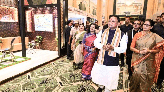 ‘ଓଡ଼ିଶା ଟ୍ରାଭେଲ ବଜାର’ର ସପ୍ତମ ସଂସ୍କରଣକୁ ଆନୁଷ୍ଠାନିକ ଭାବେ ଉଦଘାଟନ କଲେ ମୁଖ୍ୟମନ୍ତ୍ରୀ ମୋହନ ମାଝୀ ‘ଓଡ଼ିଶା ଟ୍ରାଭେଲ ବଜାର’ର ସପ୍ତମ ସଂସ୍କରଣକୁ ଆନୁଷ୍ଠାନିକ ଭାବେ ଉଦଘାଟନ କଲେ ମୁଖ୍ୟମନ୍ତ୍ରୀ ମୋହନ ମାଝୀ